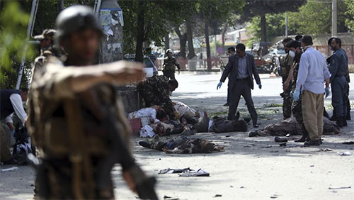 Se elevan a 21 los muertos en el doble atentado en Kabul